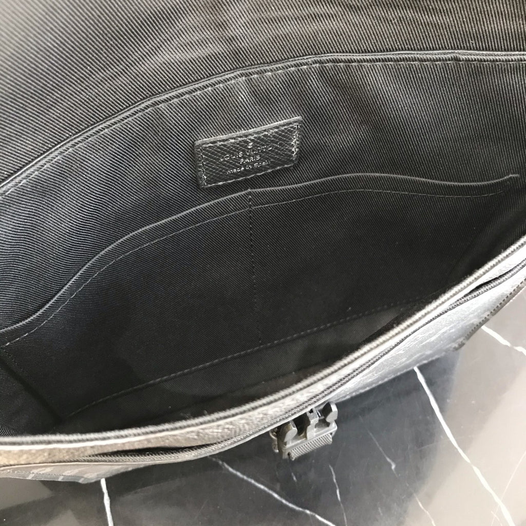 Louis Vuitton Black Messenger Bag M30411