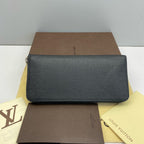 Prada 0 unknown Black Clutch 0 unknown