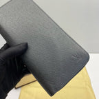 Prada 0 unknown Black Clutch 0 unknown