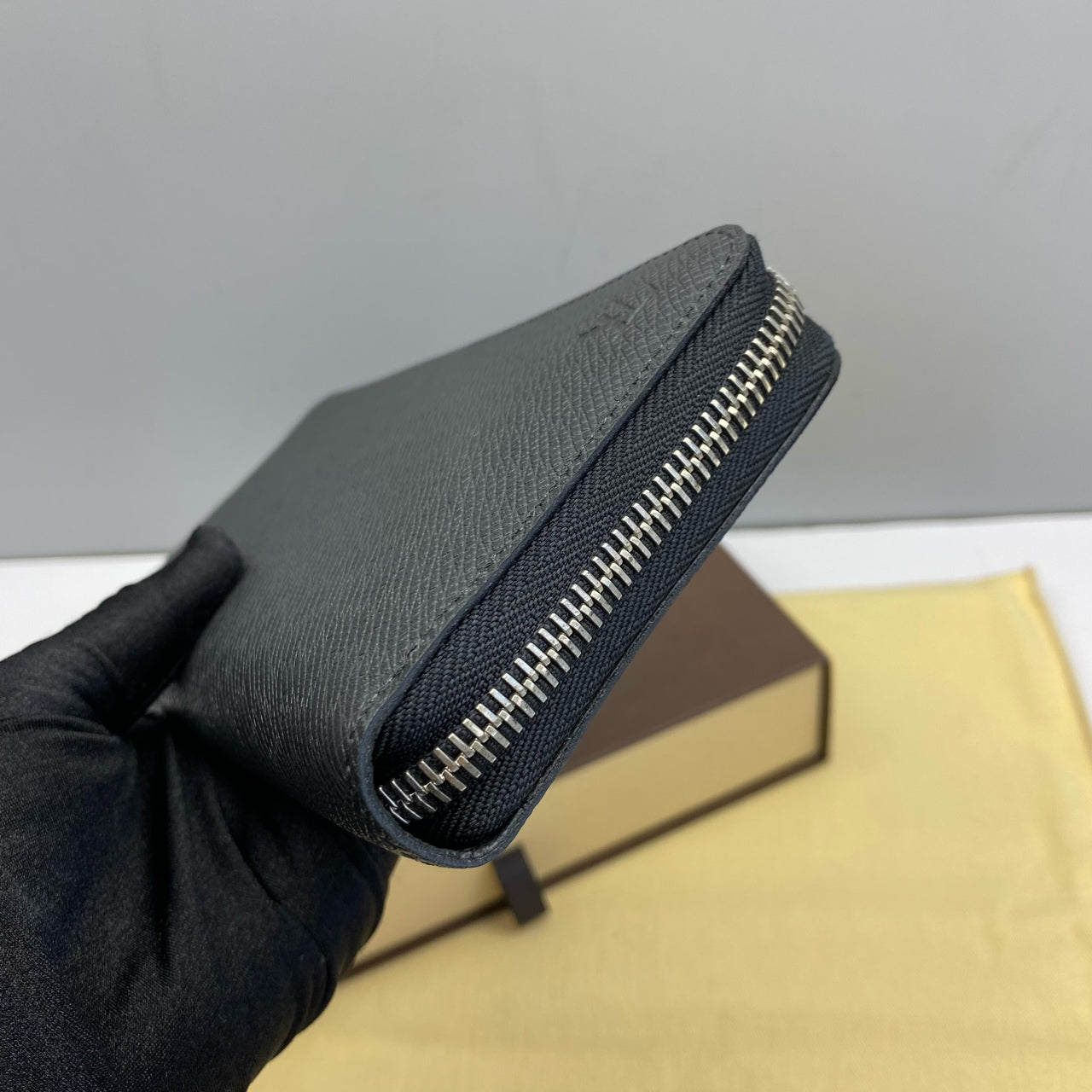 Prada 0 unknown Black Clutch 0 unknown