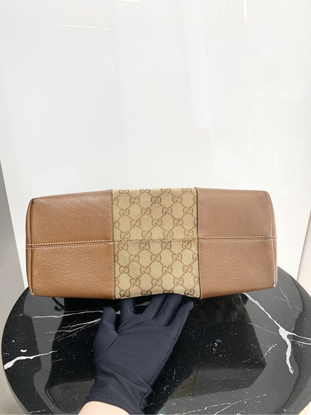 Gucci Brown Tote 323673-KH1BG-9783