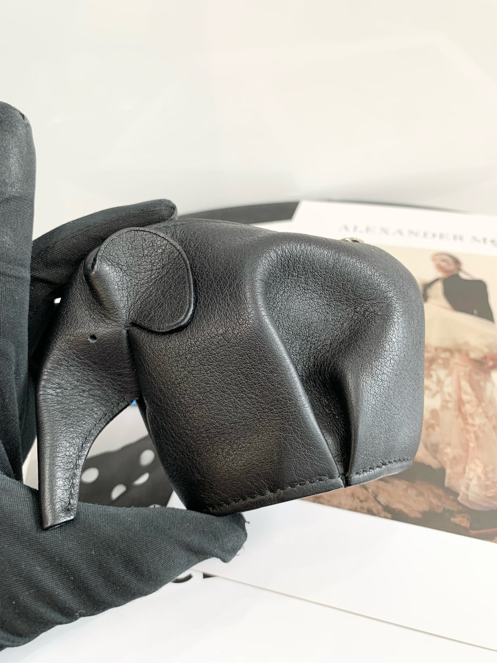 Loewe Black 0010526150
