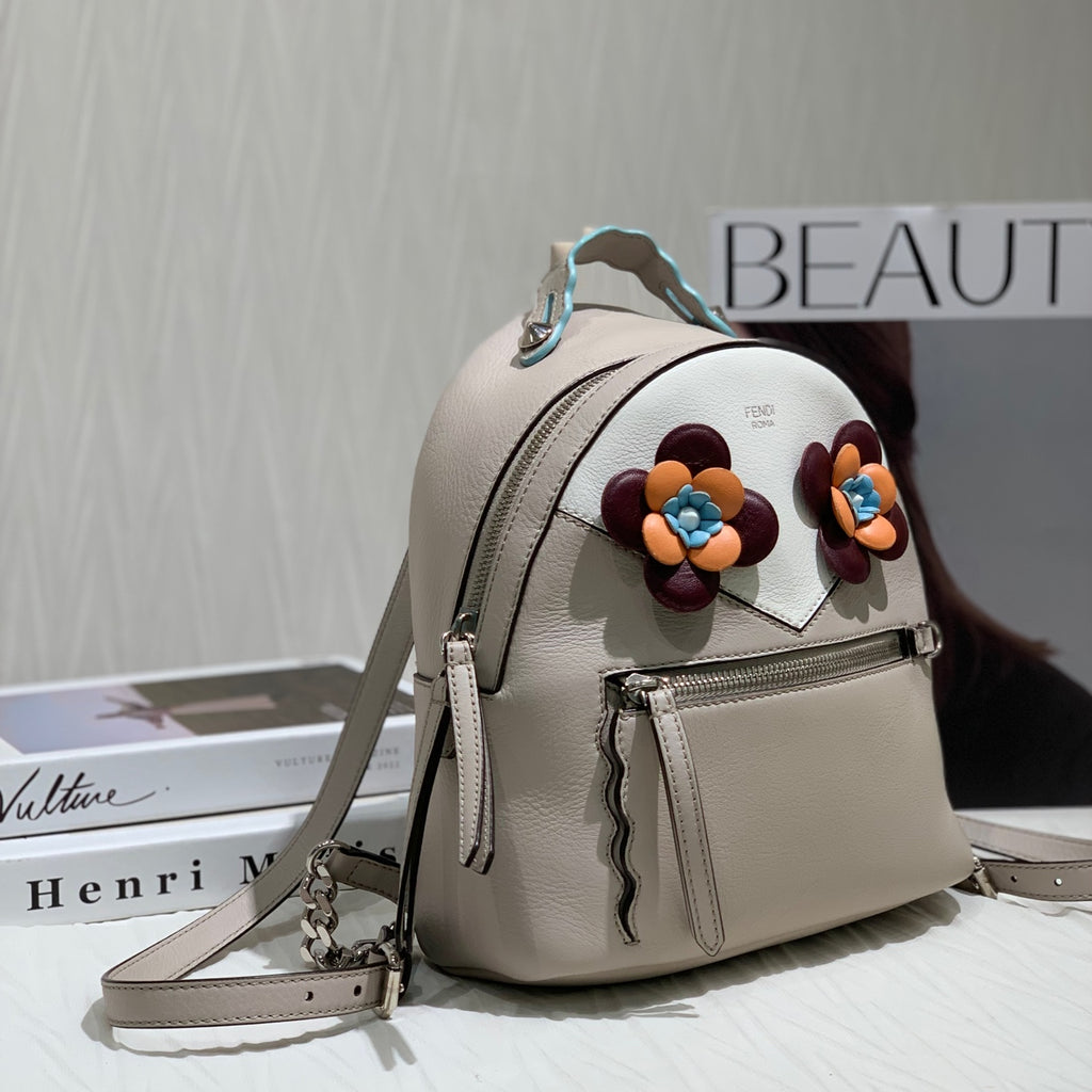 Fendi Backpack 22*23*10
