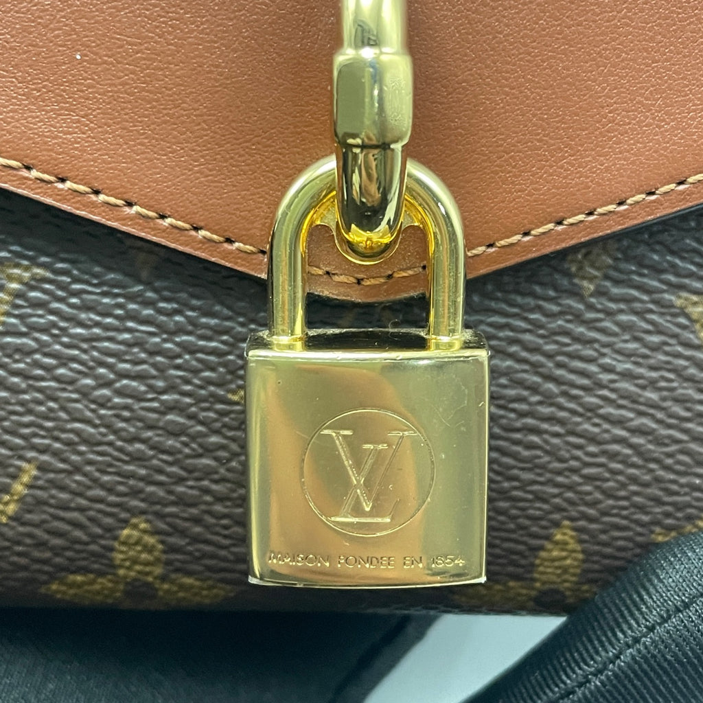 Louis Vuitton Padlock On Strap M80763
