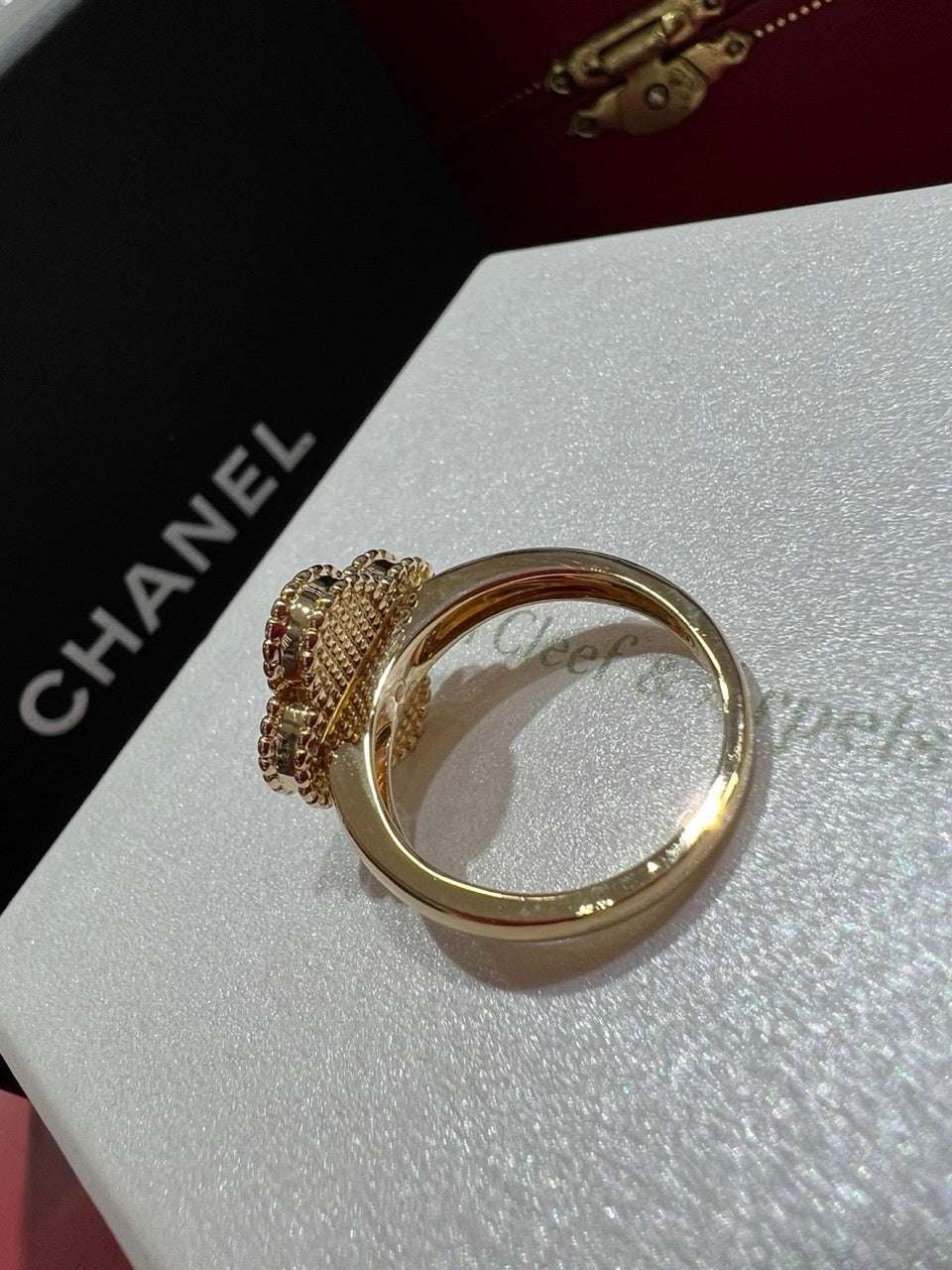Van Cleef & Arpels Ring