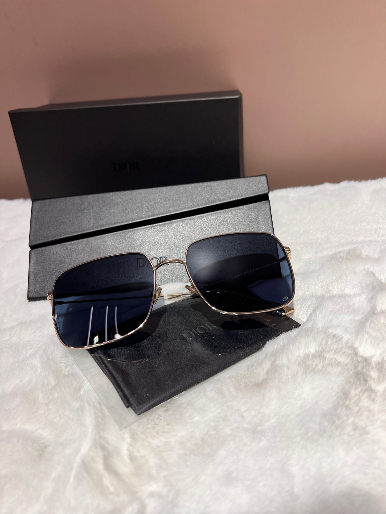Dior