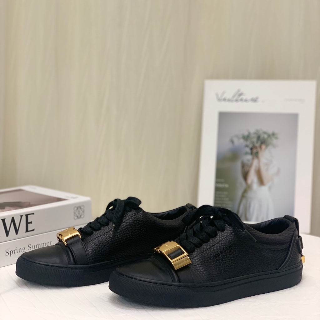 空白 Black Skate shoes