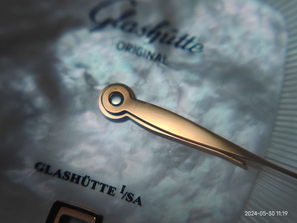 Glashutte Original Lady 31*31 millimeters 1-03-01-26-06-14