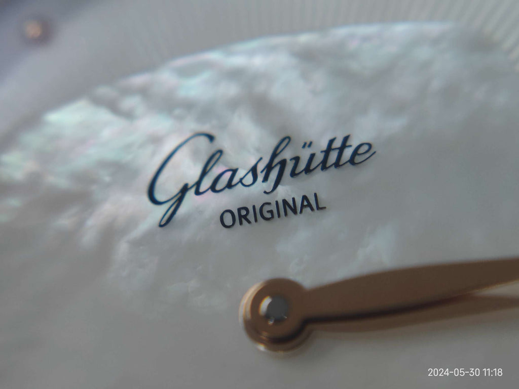 Glashutte Original Lady 31*31 millimeters 1-03-01-26-06-14