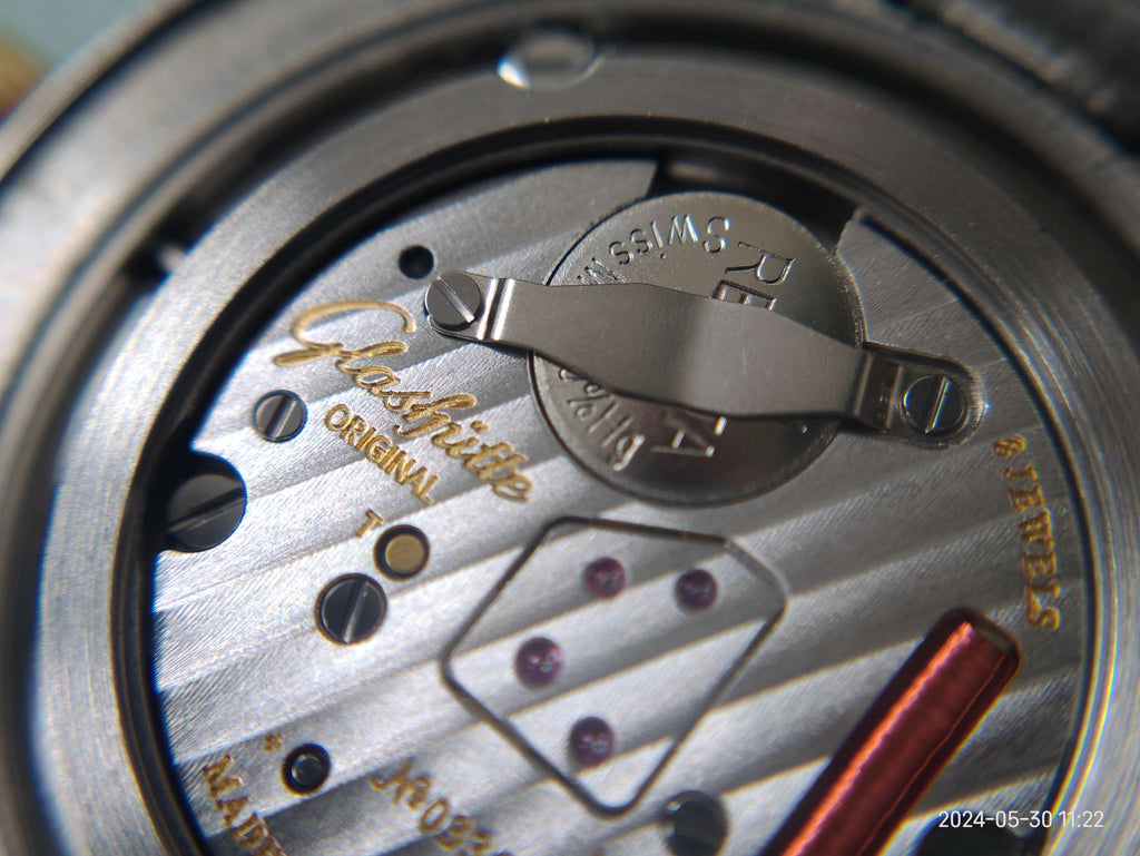 Glashutte Original Lady 31*31 millimeters 1-03-01-26-06-14