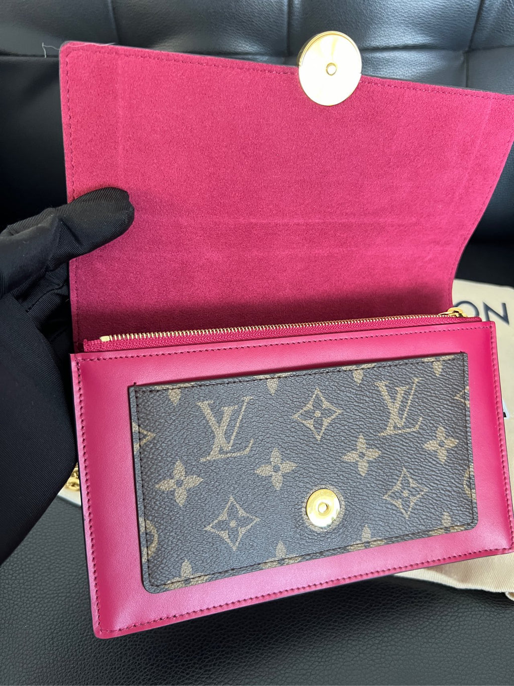 Louis Vuitton M67404