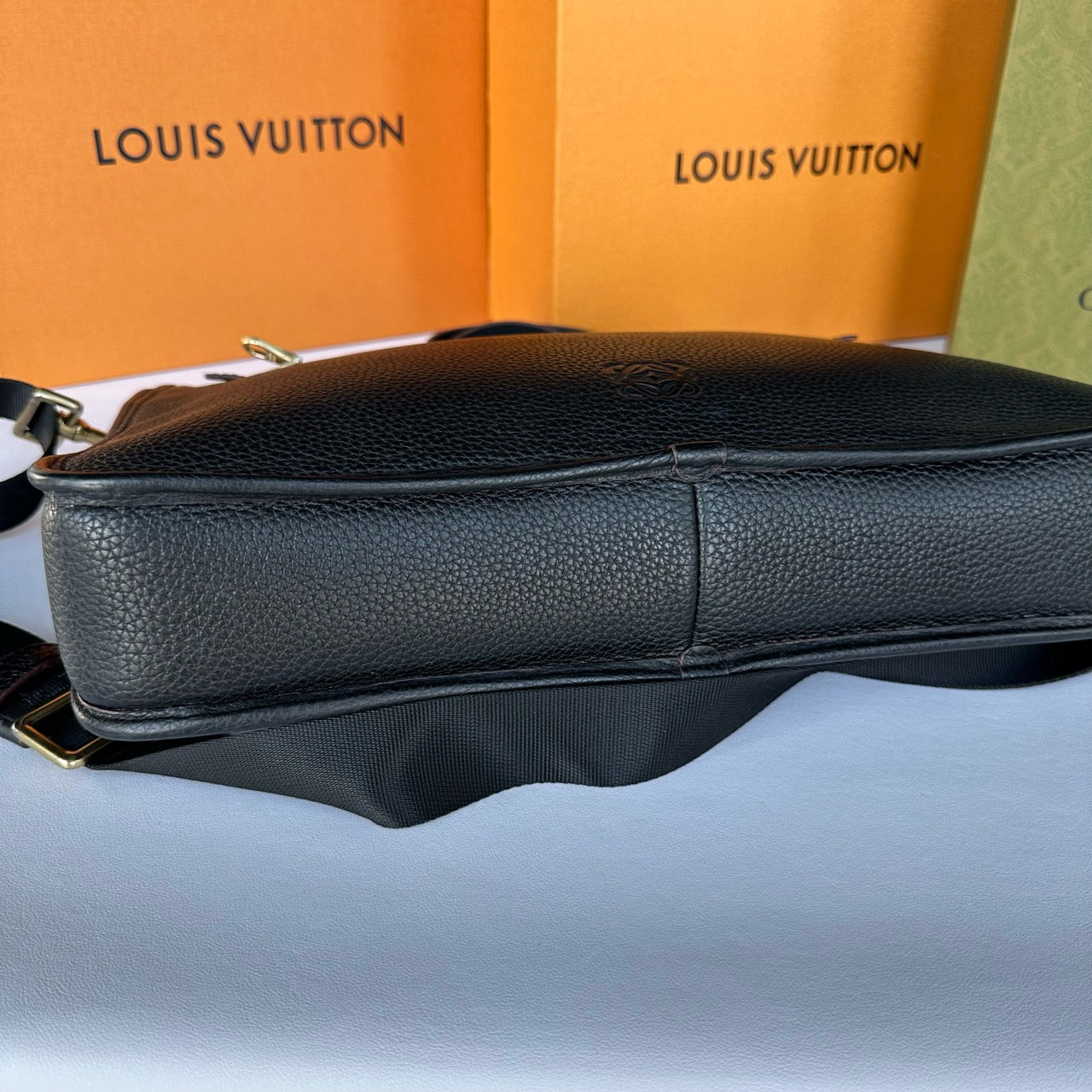Loewe Black