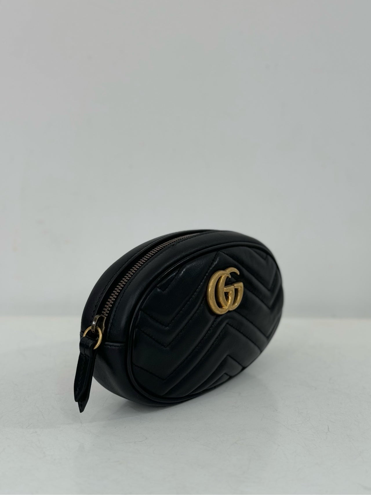 Gucci 476434DSVRT1000