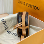 Louis Vuitton Boîte Chapeau Souple Crossbody 17 x 18 x 7 M45578