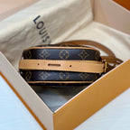 Louis Vuitton Boîte Chapeau Souple Crossbody 17 x 18 x 7 M45578