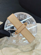 Louis Vuitton Clear 14.0x 9.0x 12.5 cm GI0203