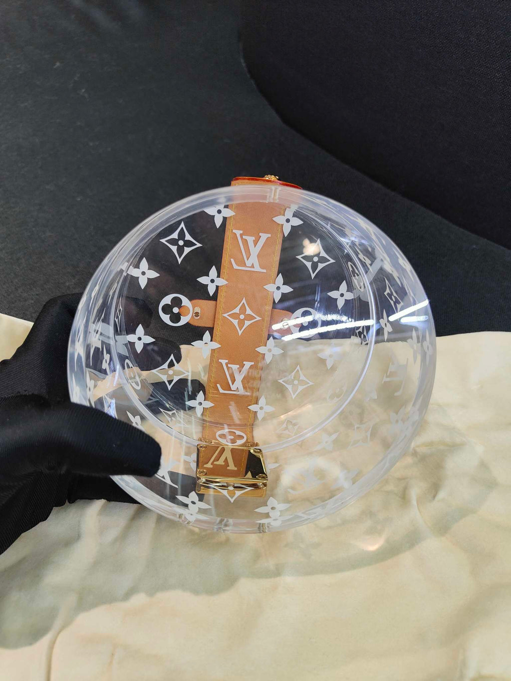 Louis Vuitton Clear 14.0x 9.0x 12.5 cm GI0203