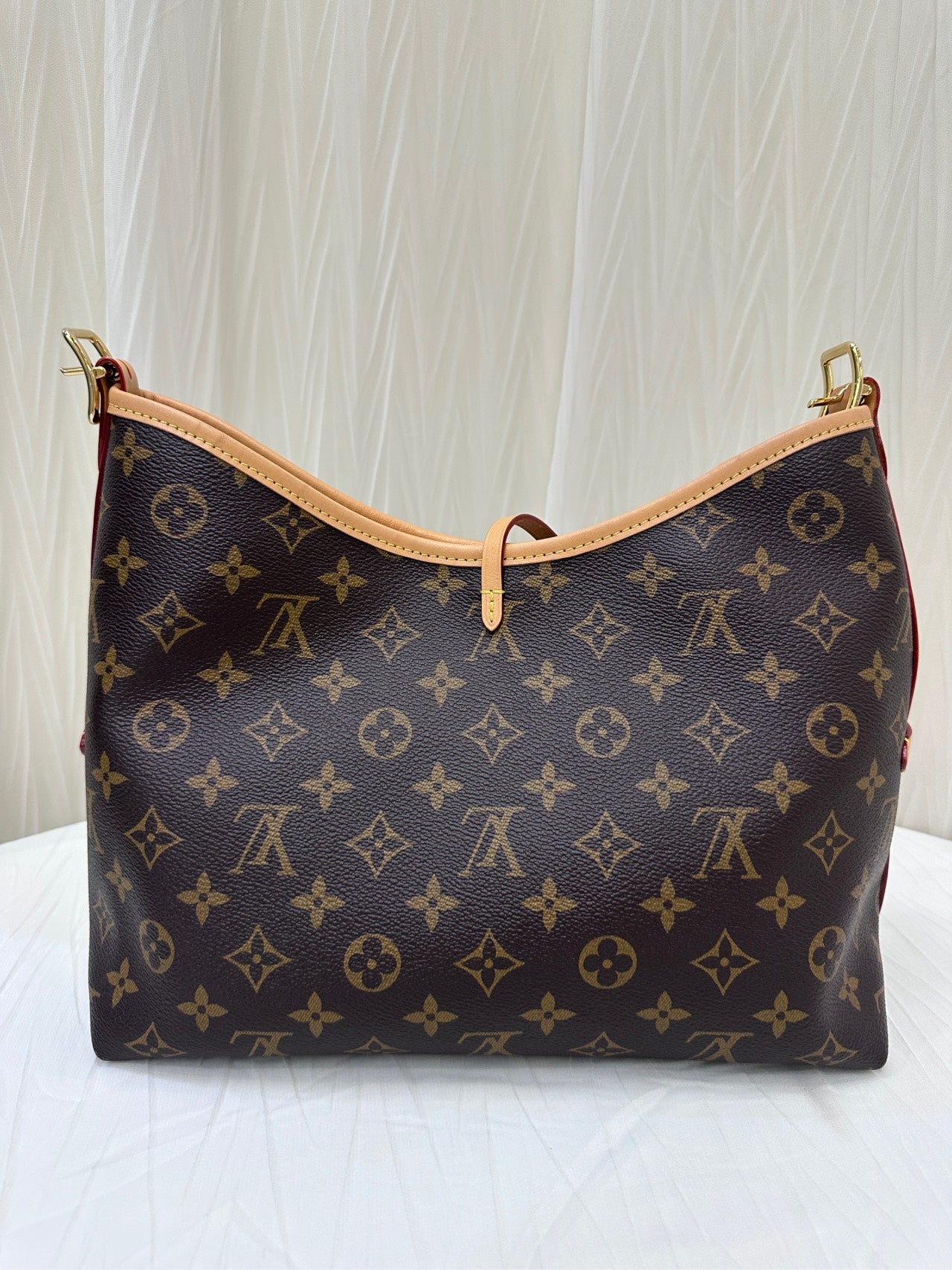 Louis Vuitton Carryall 29 x 24 x 12 M46203
