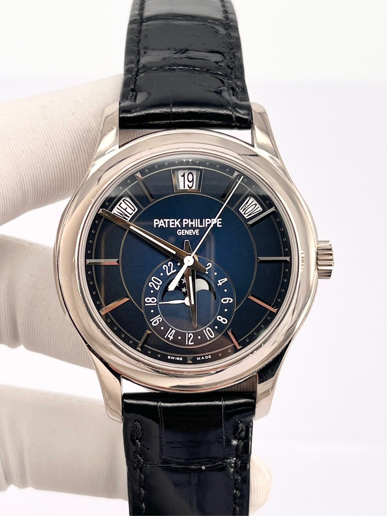 Patek Philippe Complicated Timepieces Collection Mechanical watch 40 5205G-013