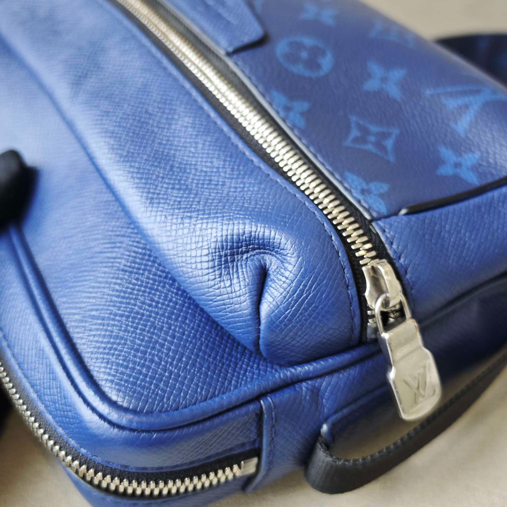 Louis Vuitton Blue Messenger Bag M33455