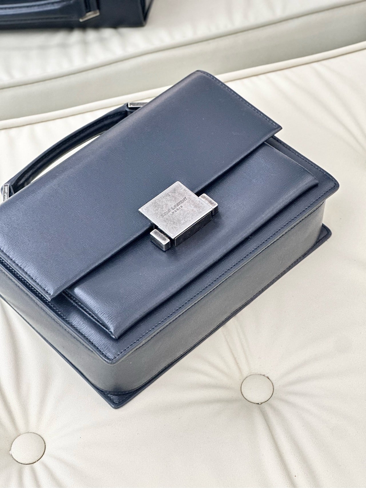 Saint laurent Black Messenger Bag 482051D420D1000