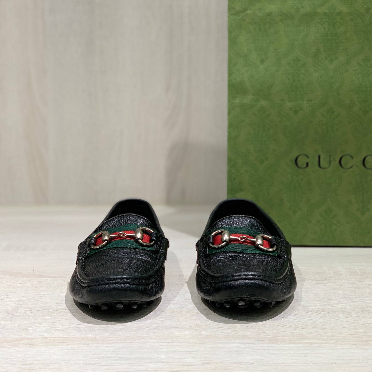 Gucci Leather Black 322741-AHM10-1060