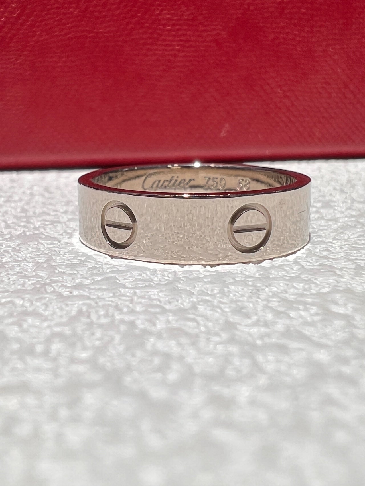 Cartier B4084757