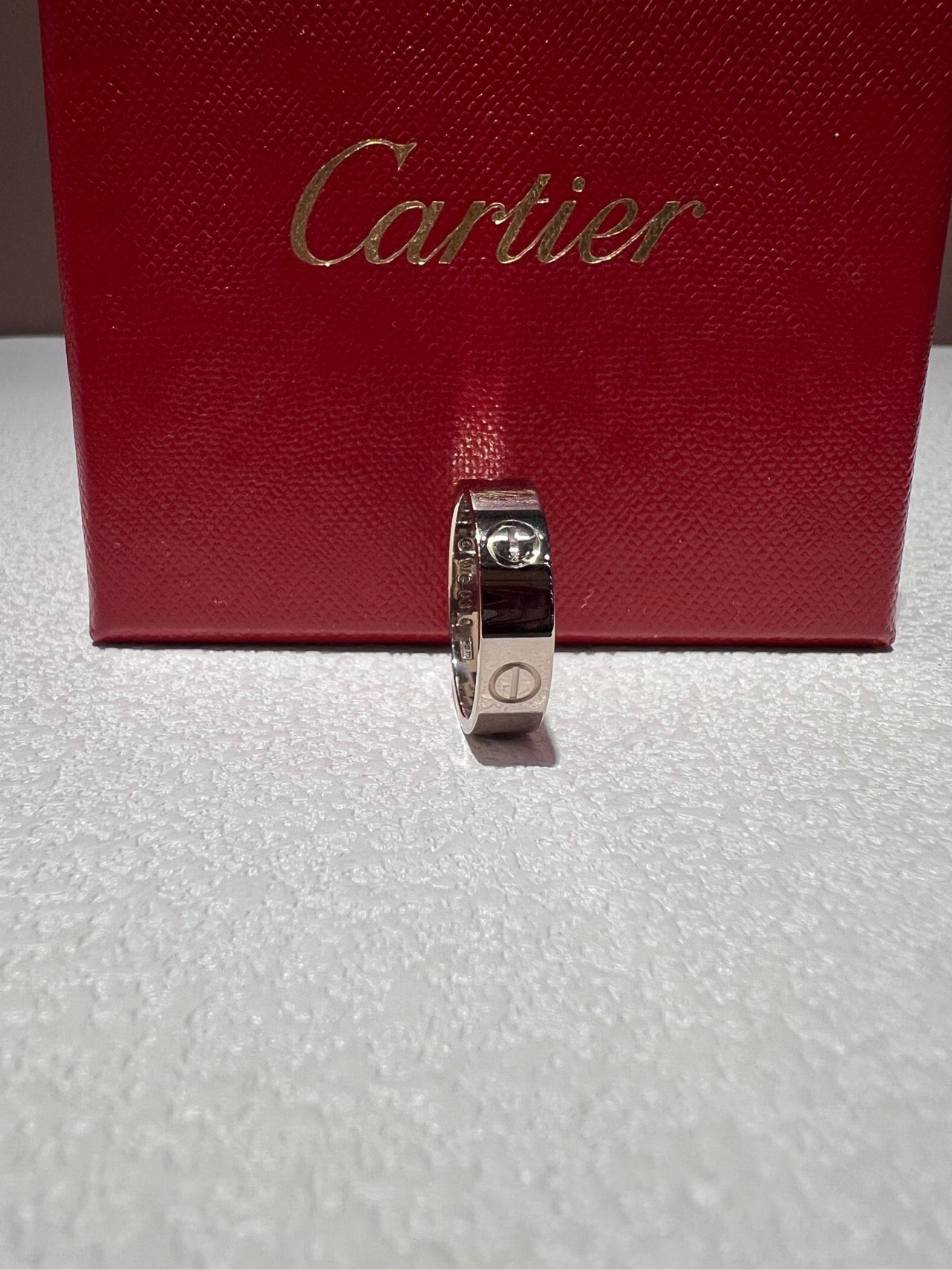 Cartier B4084757