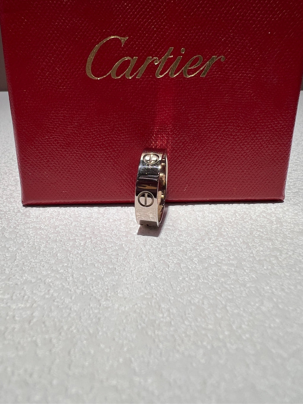 Cartier B4084757