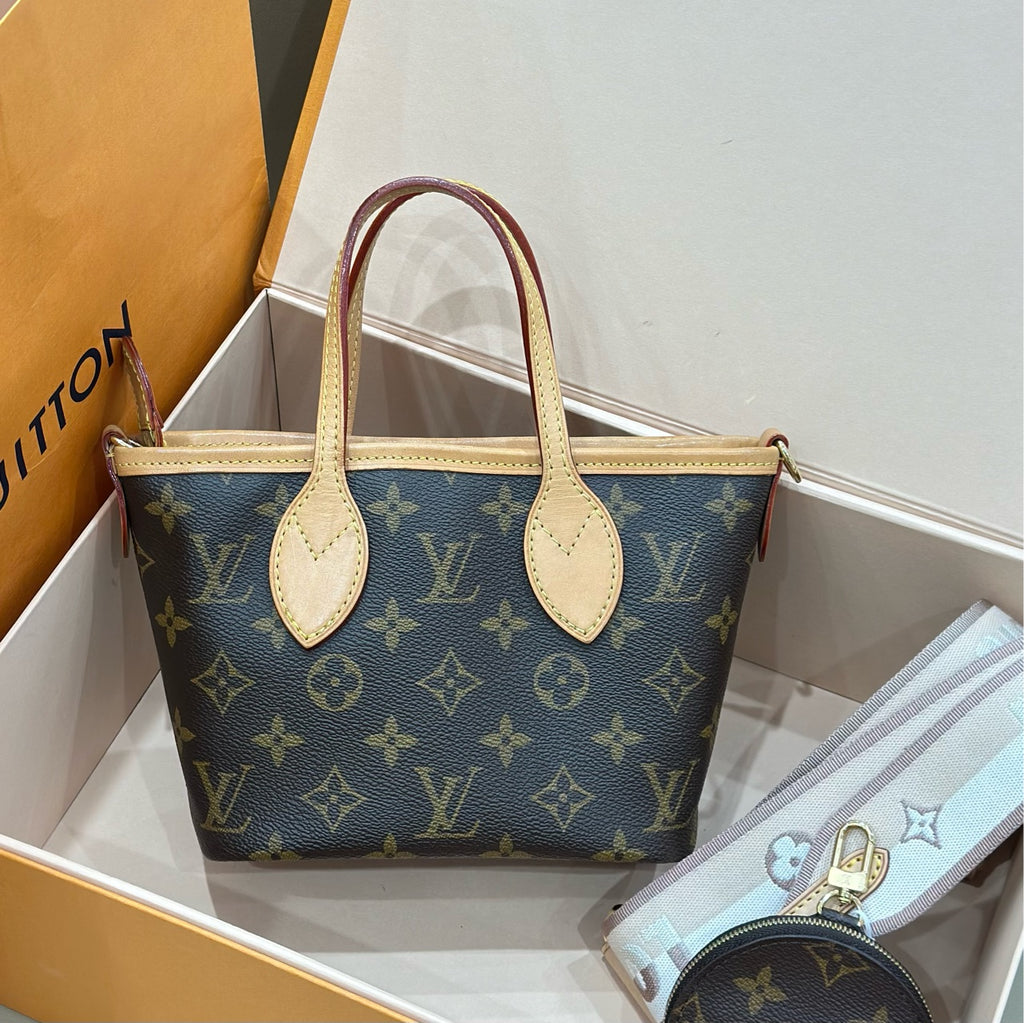 Louis Vuitton Neverfull Bb Crossbody 24 x 14 x 9 M46705