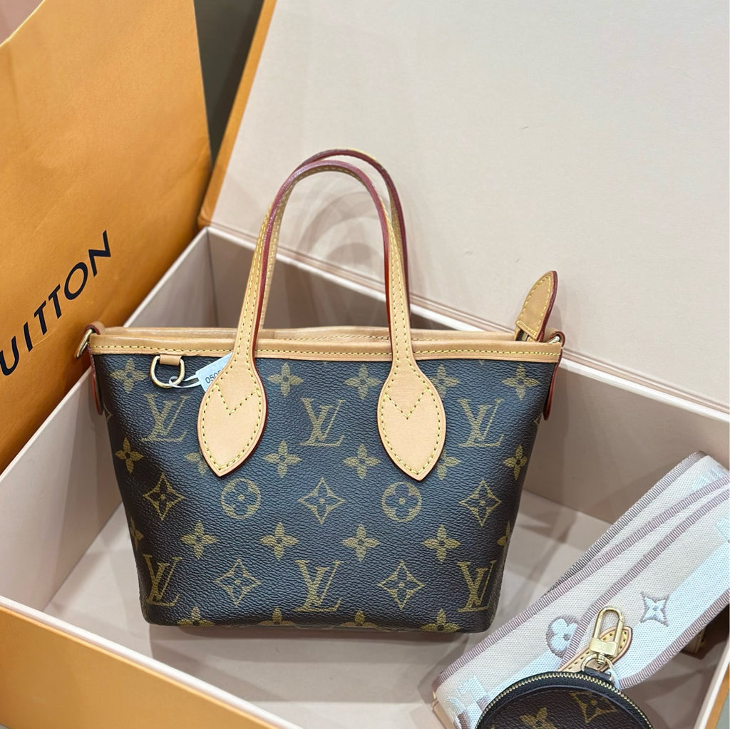 Louis Vuitton Neverfull Bb Crossbody 24 x 14 x 9 M46705