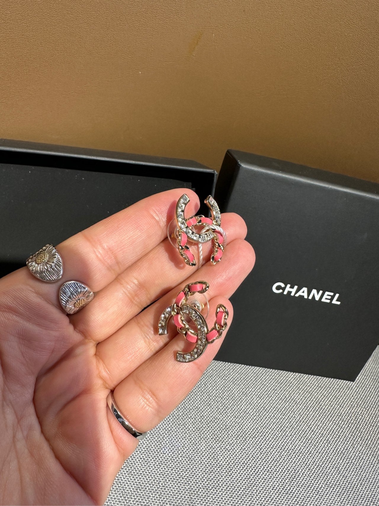 Chanel Pink Large size