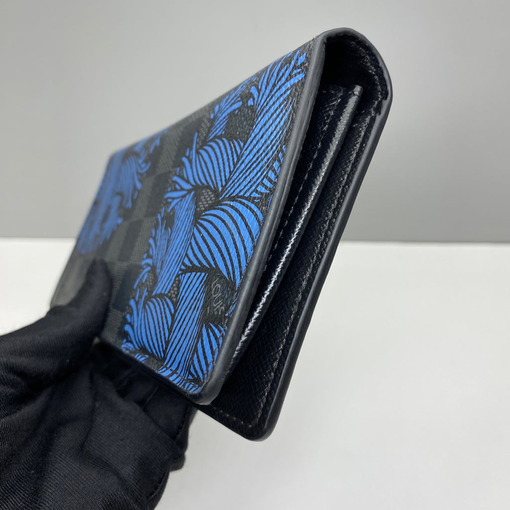 Louis Vuitton Black