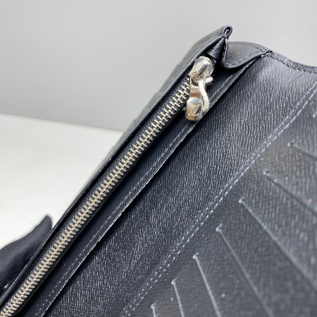 Louis Vuitton Black