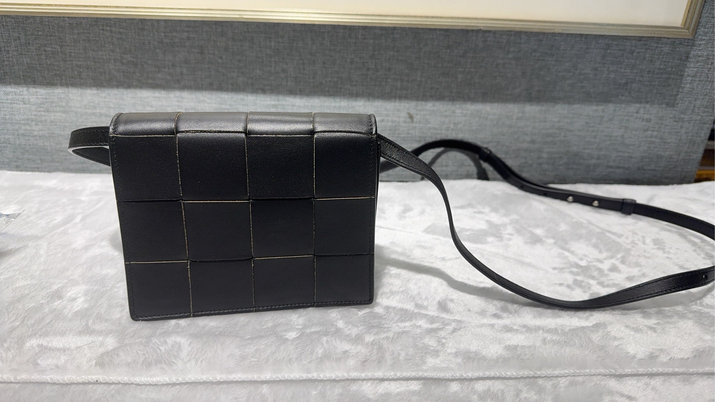 Bottega Veneta 574051-VBOX1-8803