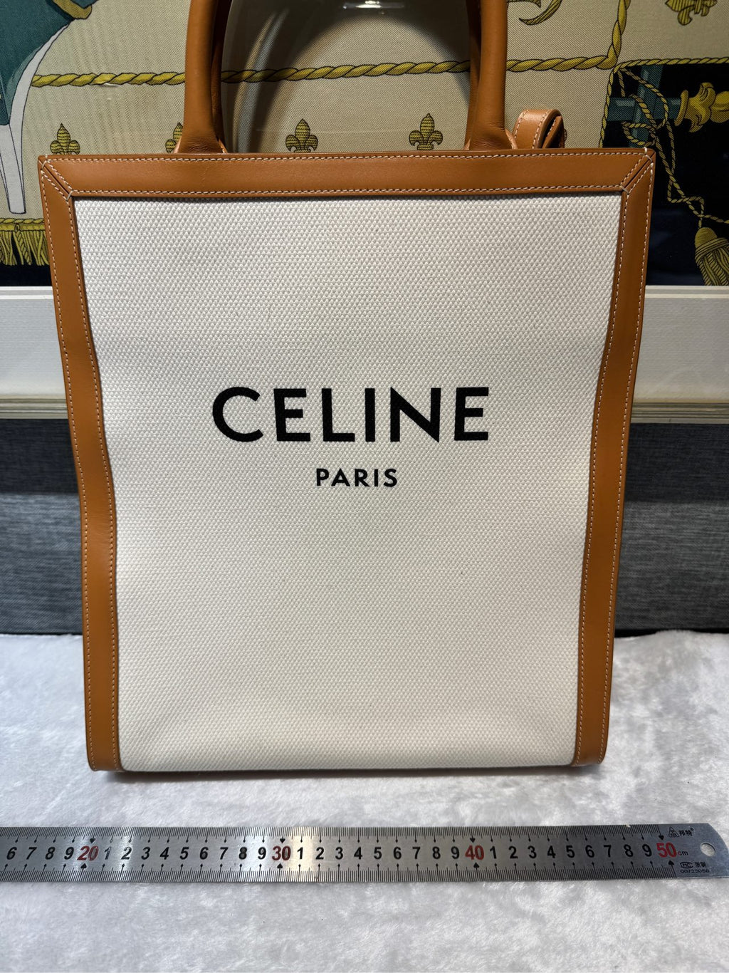 Celine CONF.190402BNZ.02NT