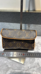 Louis Vuitton Crossbody