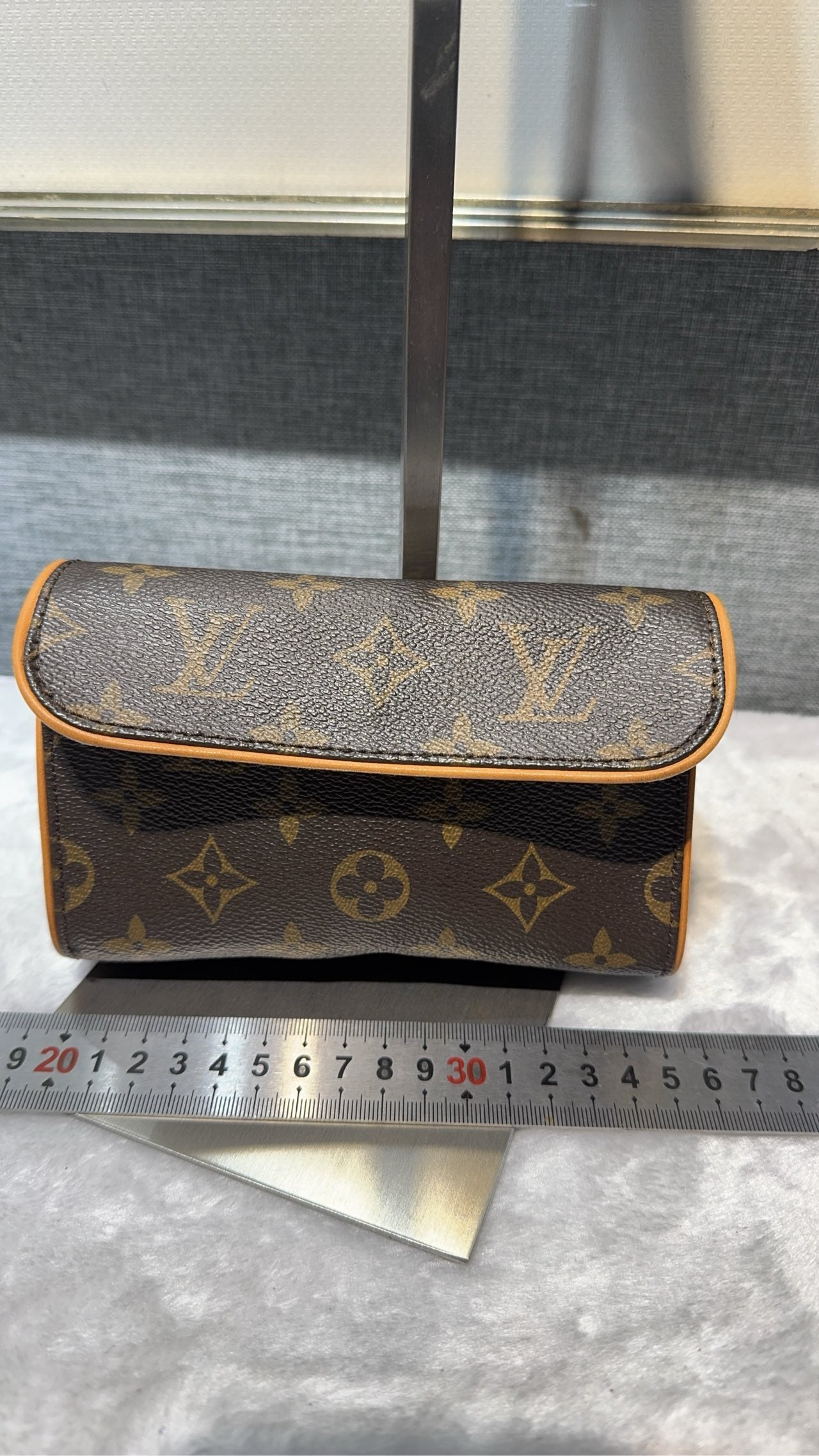 Louis Vuitton Crossbody