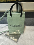 Balenciaga 593826-1U61N-3960