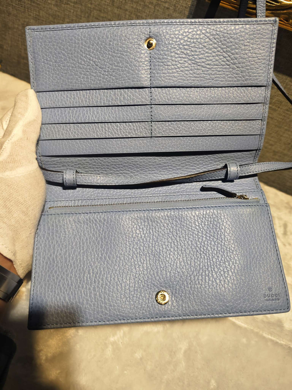 Gucci