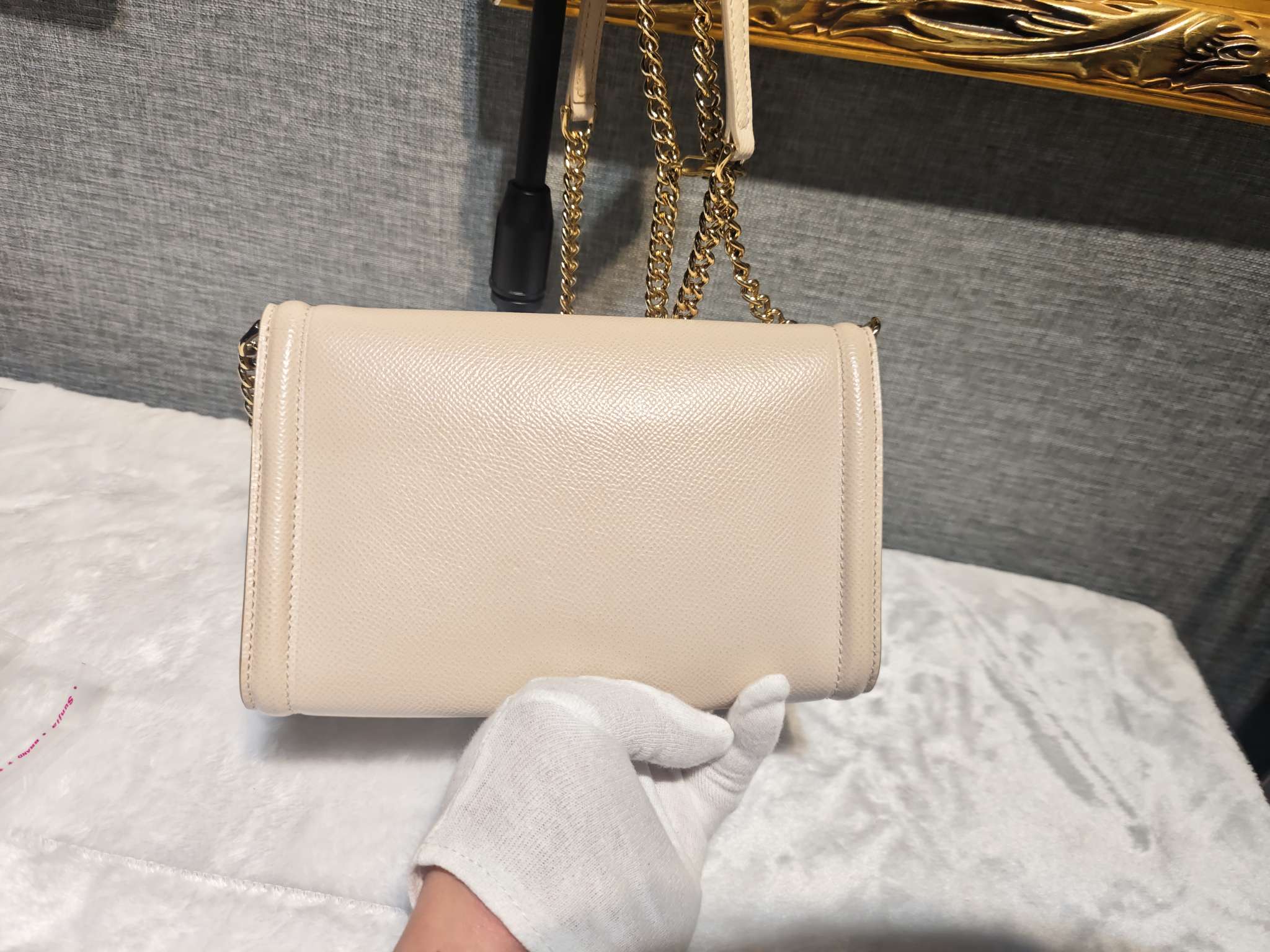 Salvatore Ferragamo Length 25 cm, width 6 cm, height 15.5 cm 21G462-674282