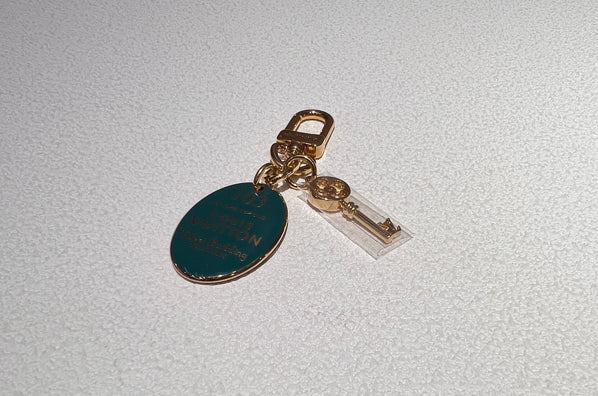 Louis Vuitton Blue Key ring/Key holder