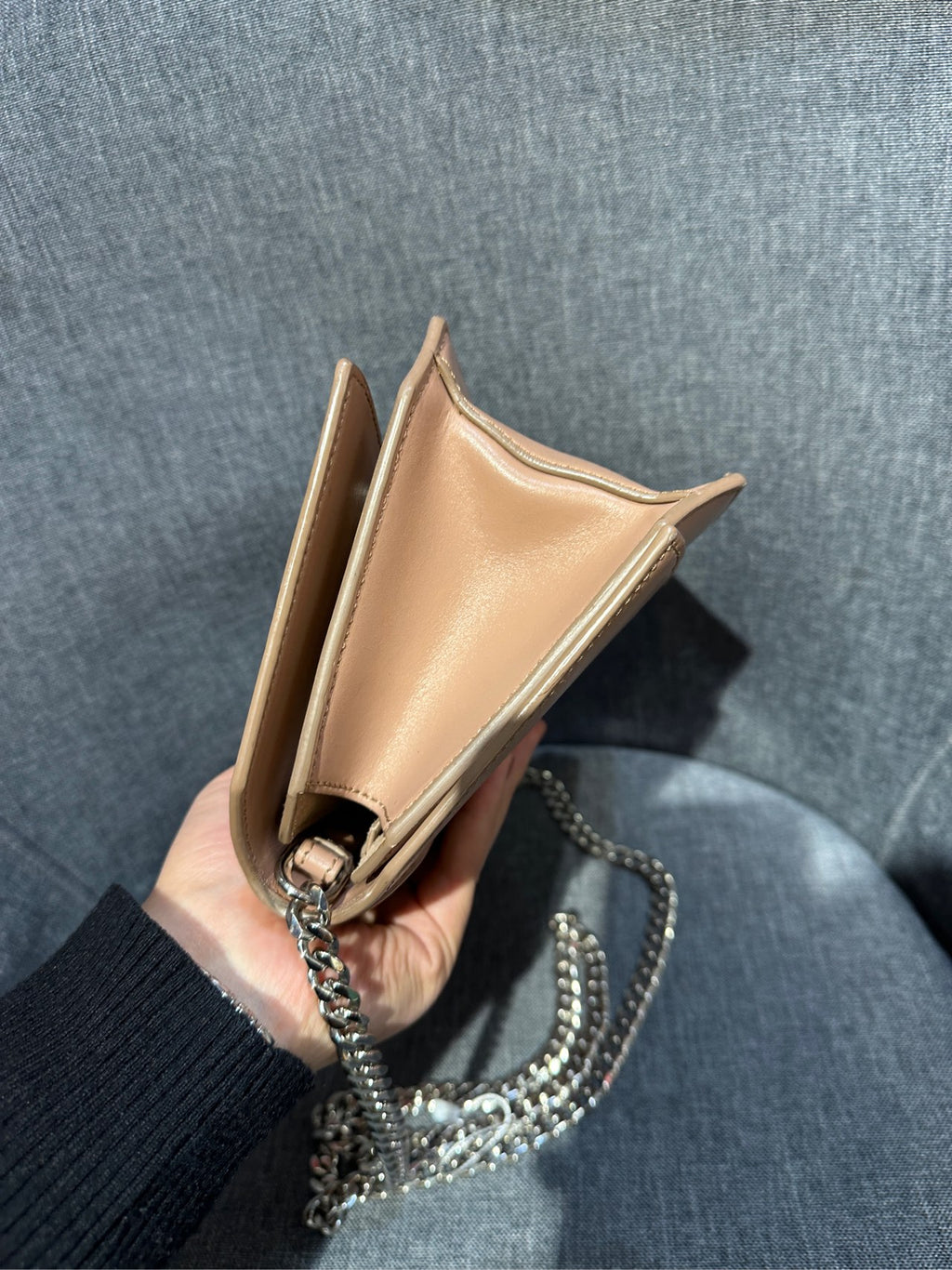 Givenchy 19cm BB0557-4010-001