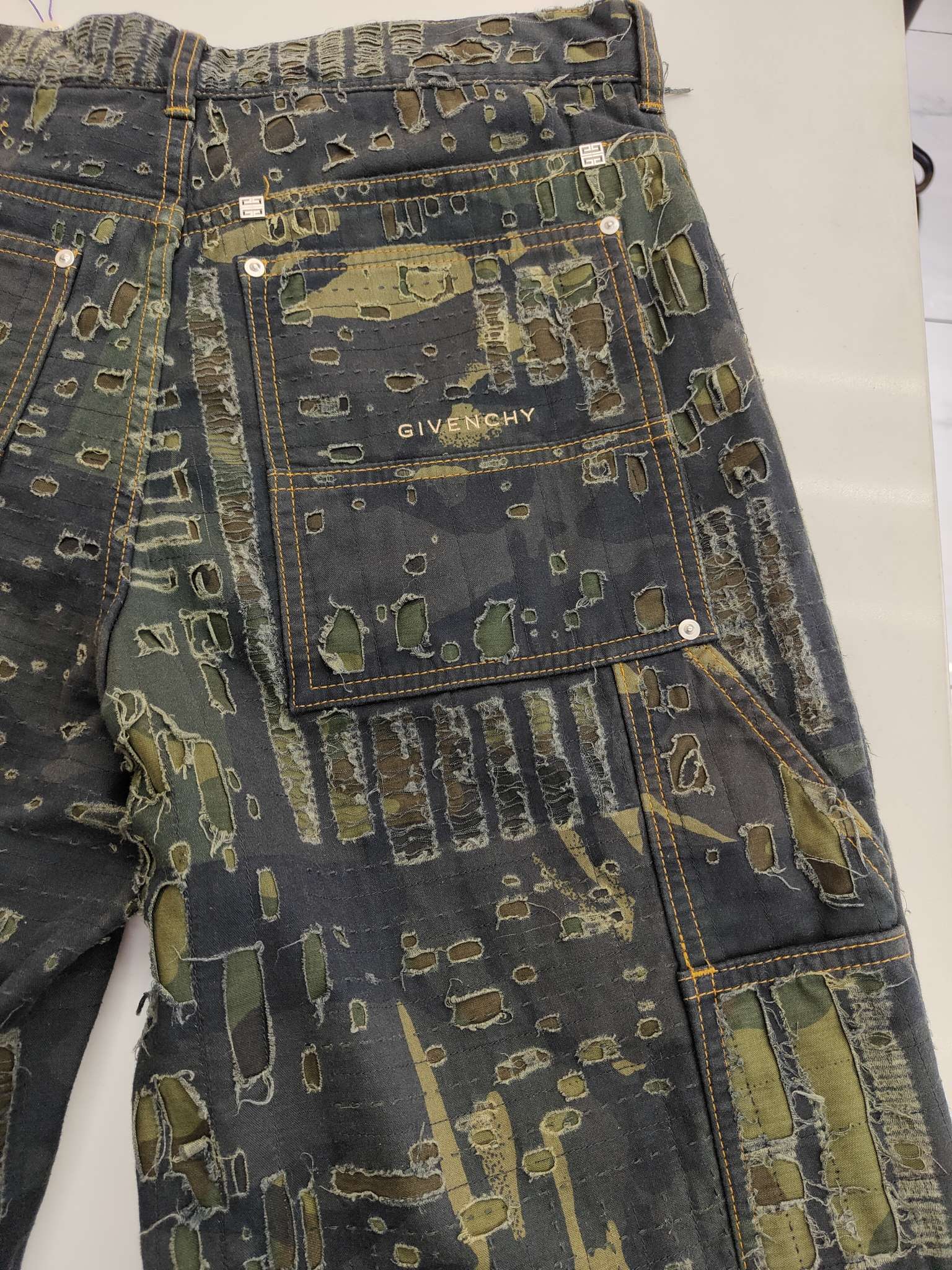 Givenchy Jeans