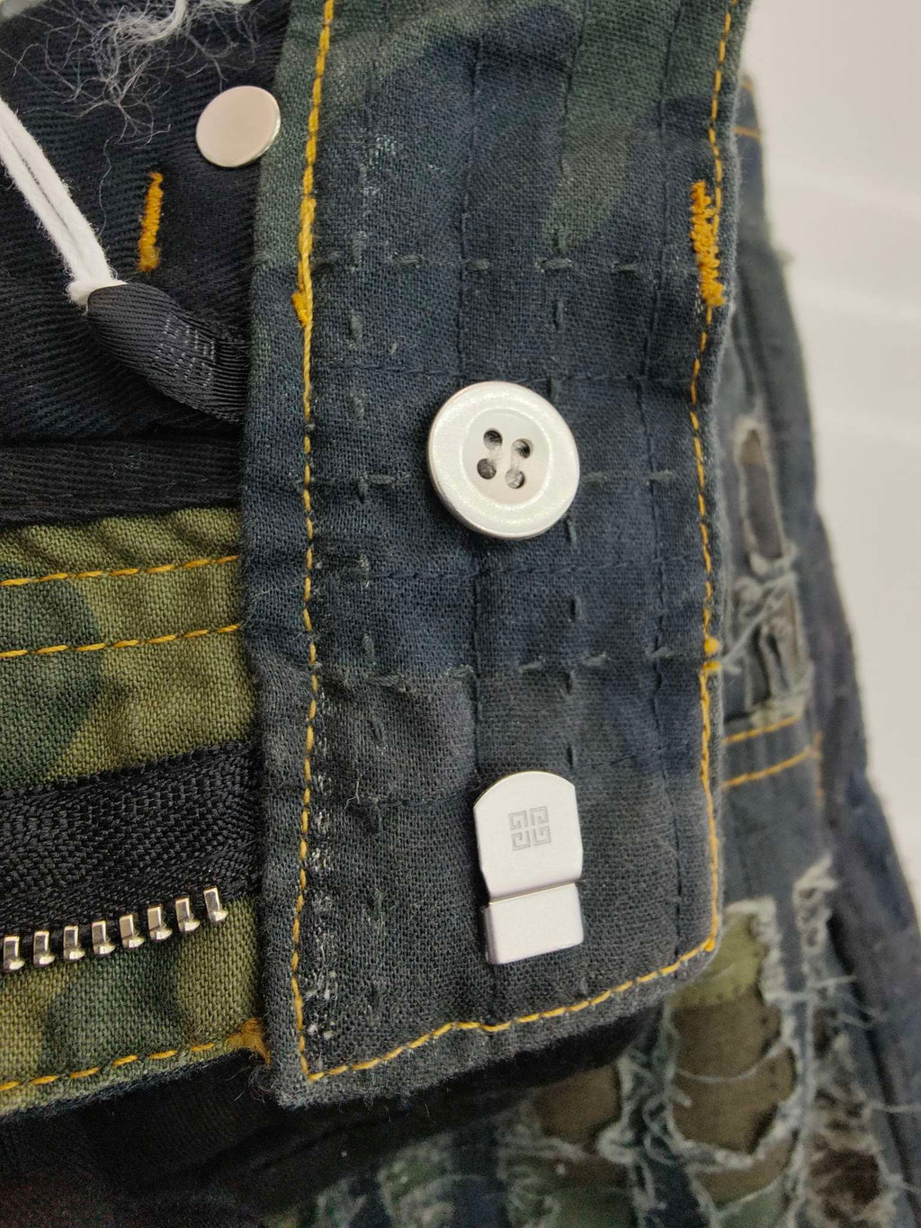 Givenchy Jeans