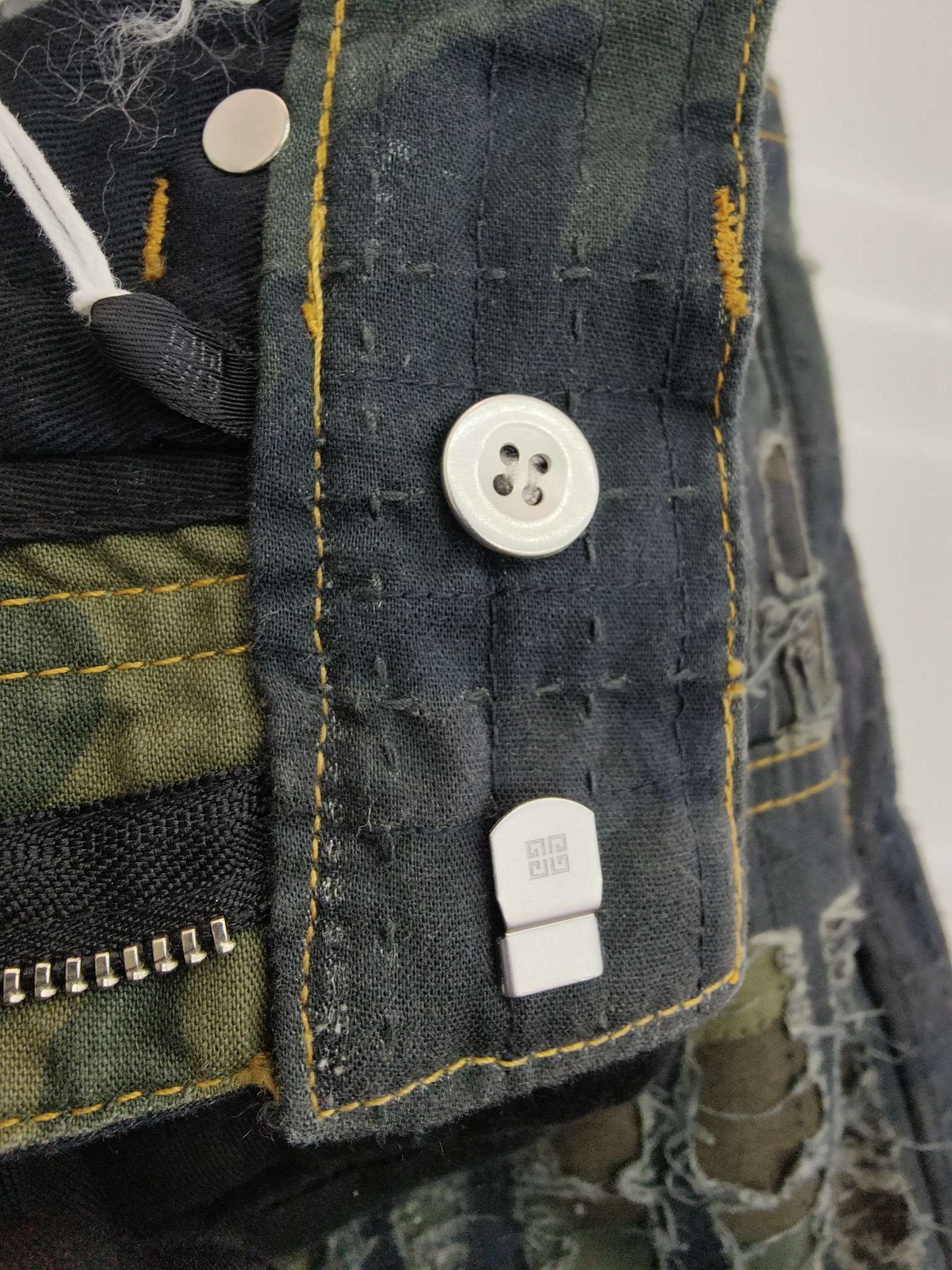 Givenchy Jeans