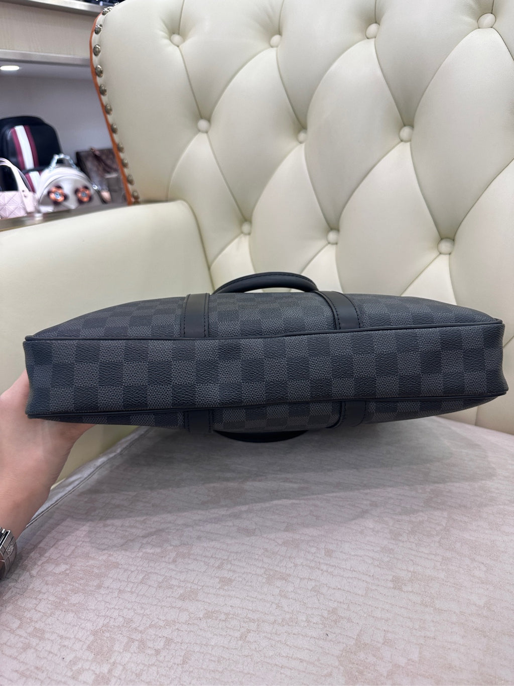 Louis Vuitton Black 41.0x 31.0x 7.0 cm N41125