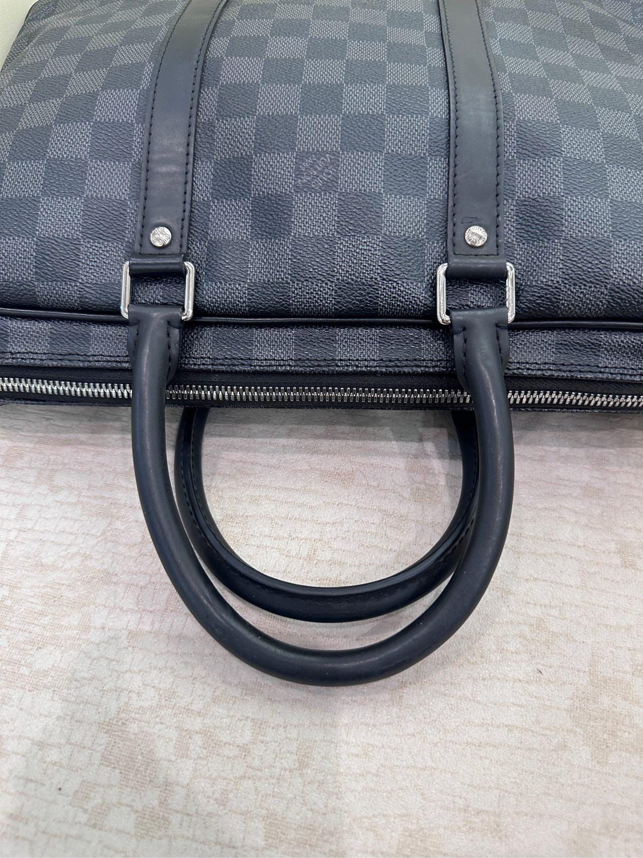 Louis Vuitton Black 41.0x 31.0x 7.0 cm N41125
