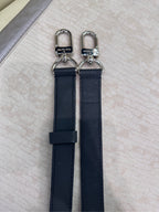 Louis Vuitton Black 41.0x 31.0x 7.0 cm N41125