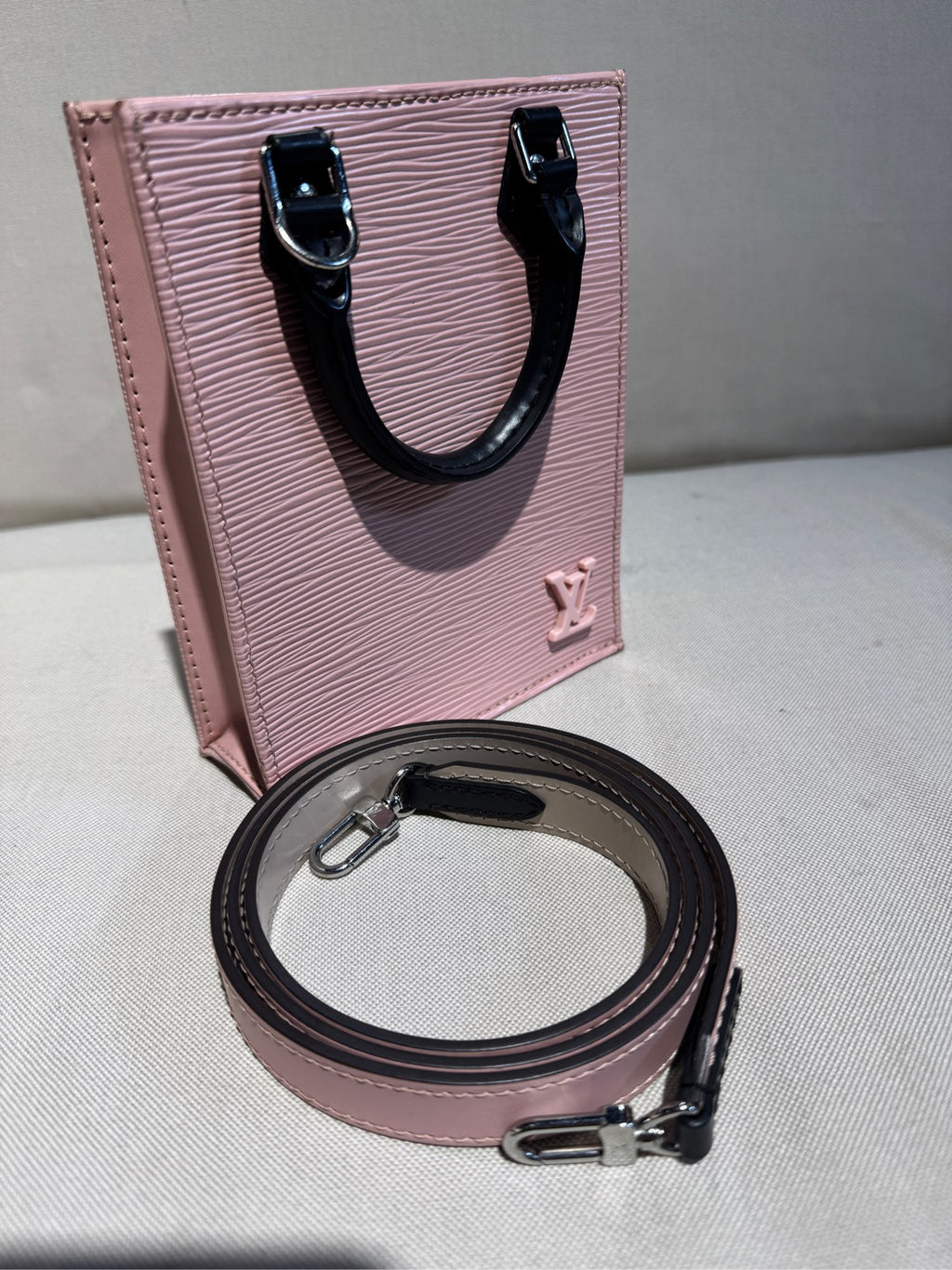 Louis Vuitton M58658